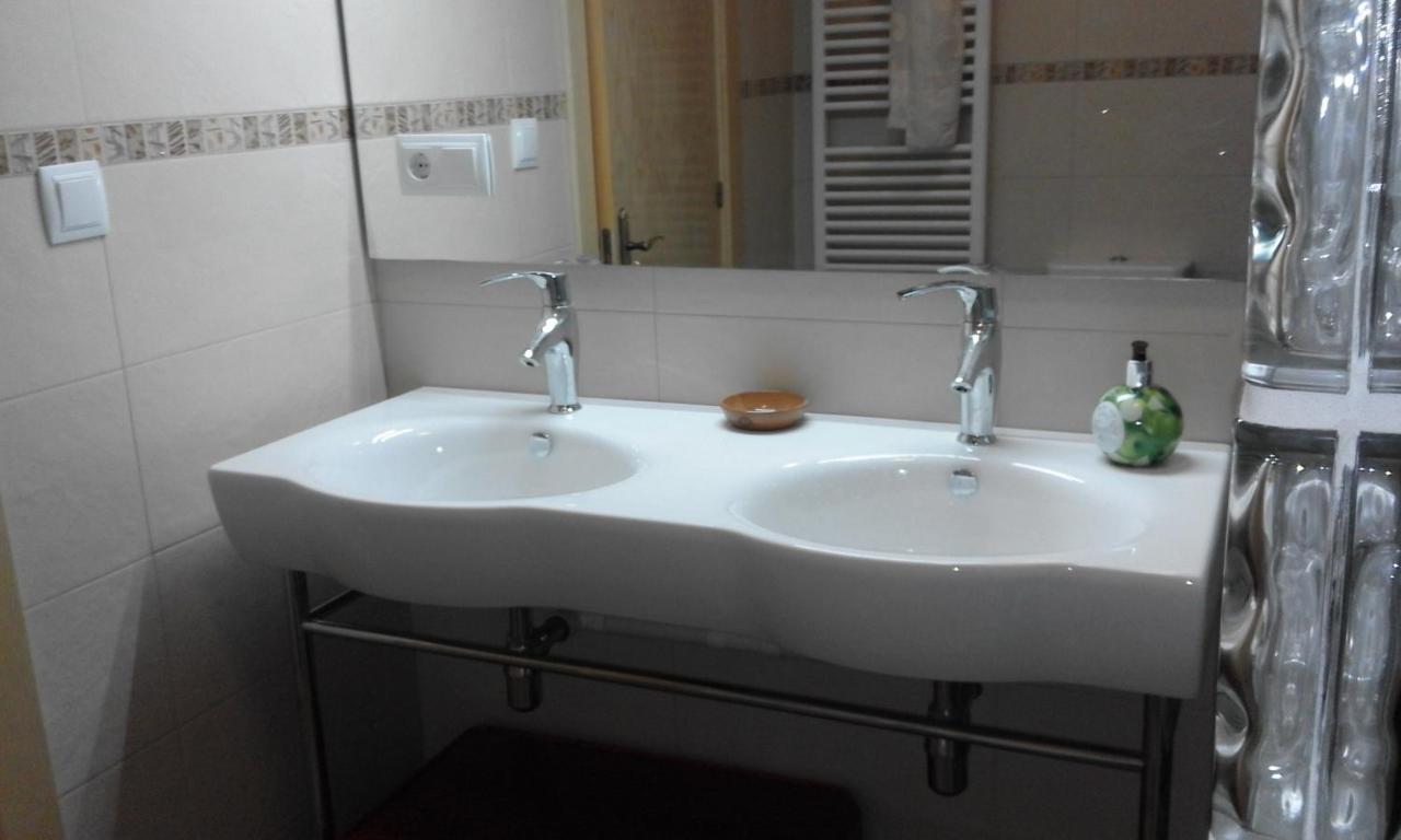 Allotjament Taga Ribes De Freser Extérieur photo